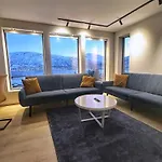 Northstay - Aurora Fjord & Mountain View * ترومسو